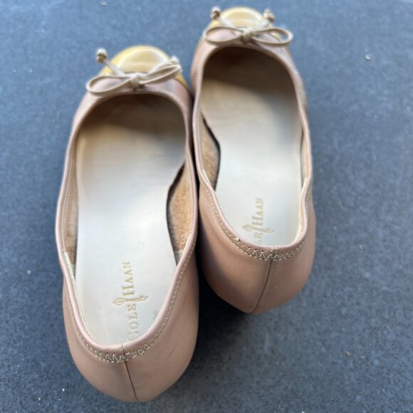 2 Pairs of Cole Haan Nike-Air shoes in size 6 B - Picture 13 of 16